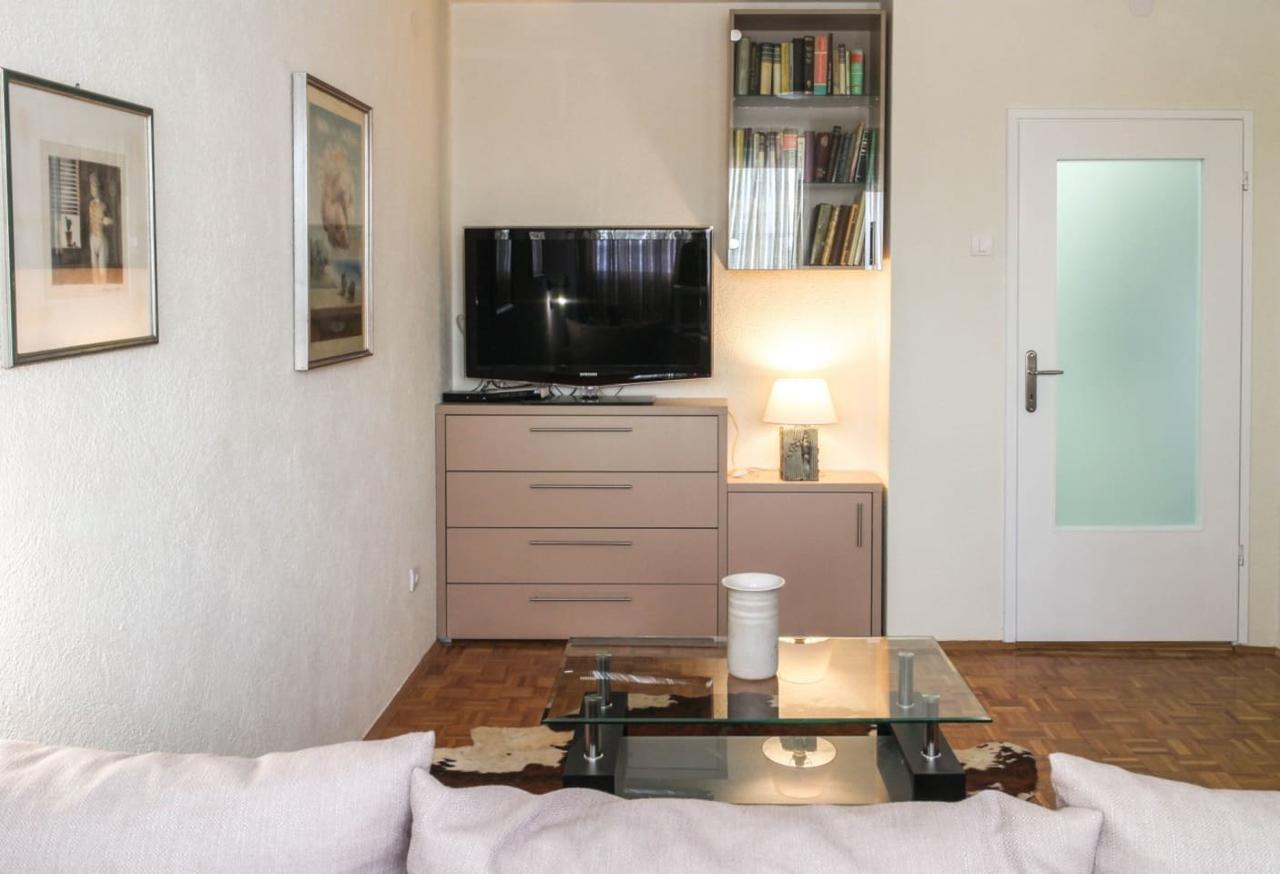 Apartment La Bombonera Белград Екстериор снимка